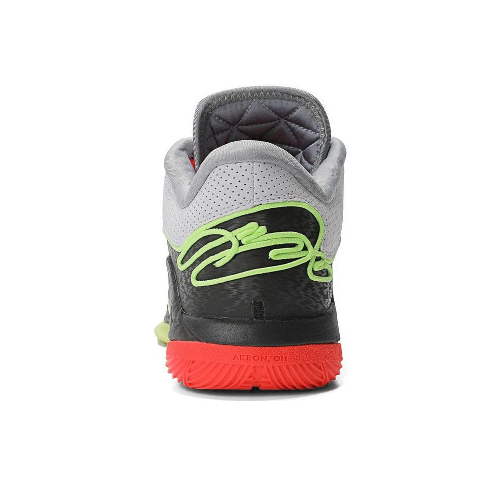 NIKE Uomo FZ1095-101