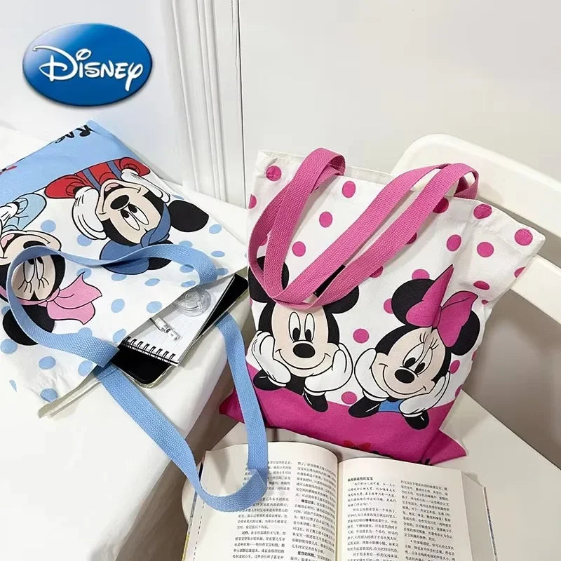 Shoppers Disney